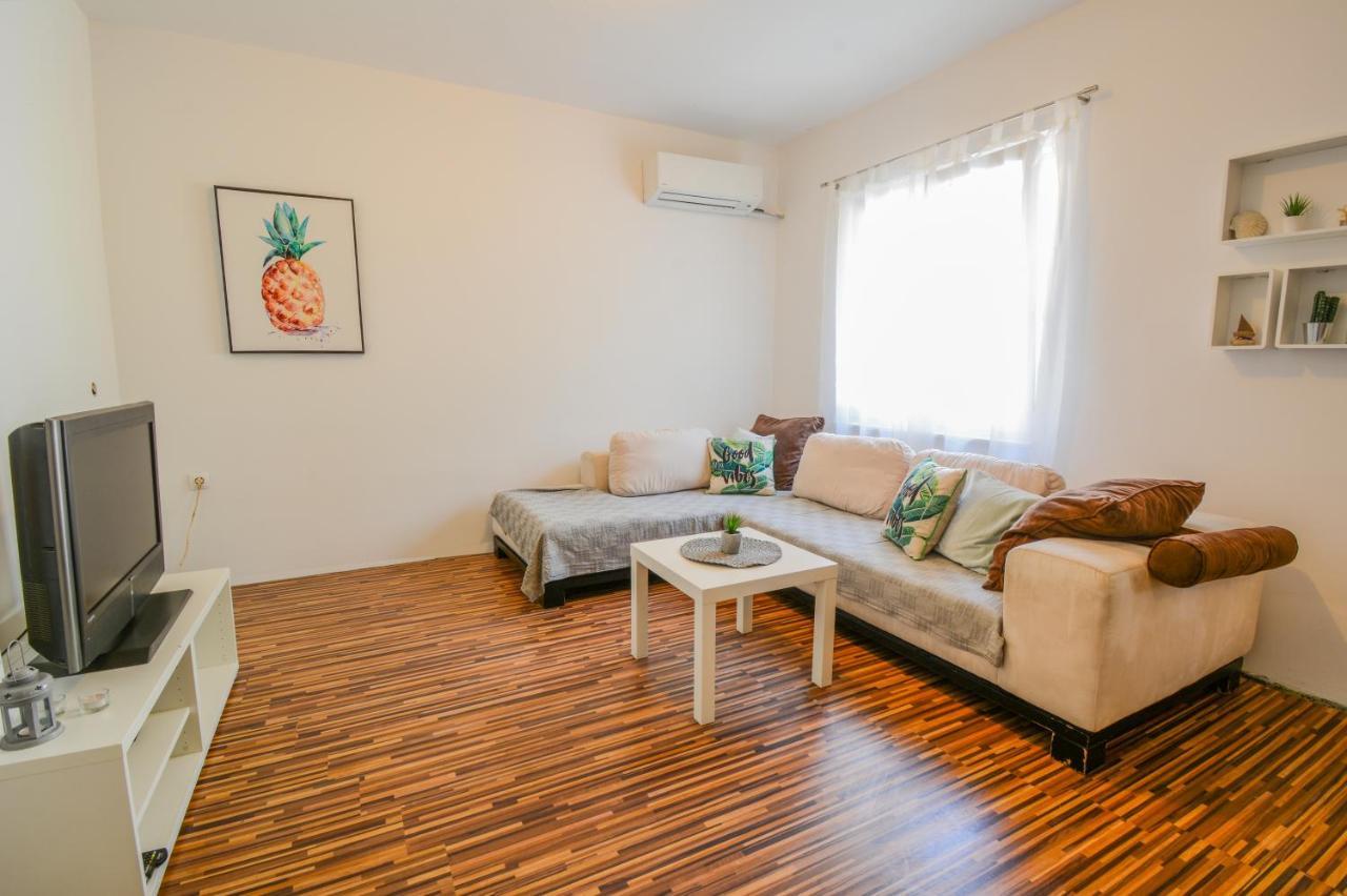 Apartment Guest House Leo Zadar Exterior foto